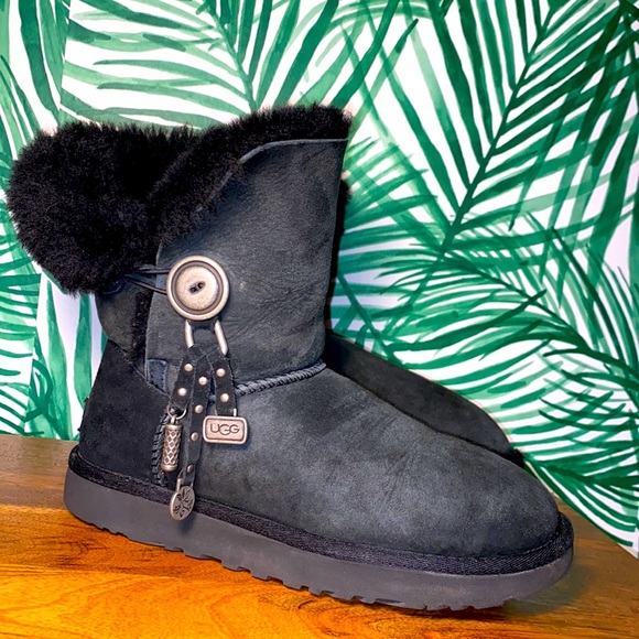 UGG Shoes - UGG Azalea Charm Black Sheepskin Button Boots 1091585 Women’s 6